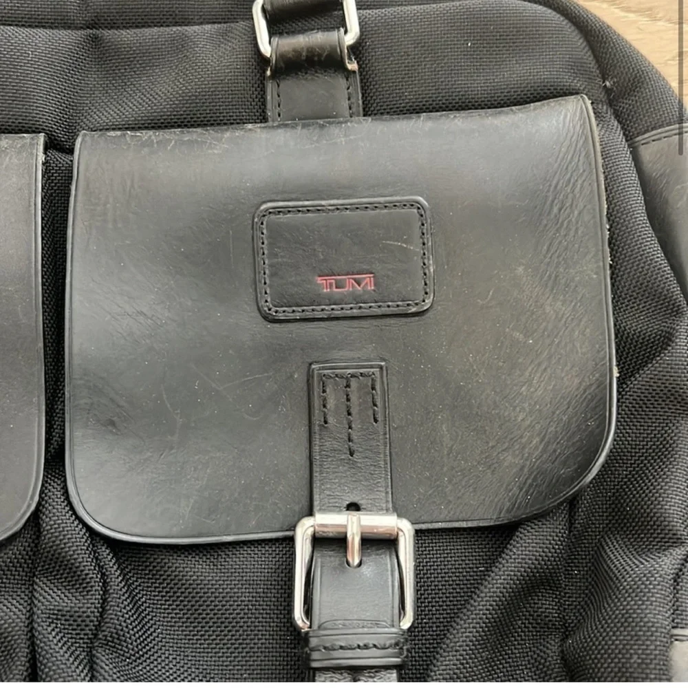 TUMI Townhouse Lonsdale Brief Case Black Men's Shoulder Bag Leather Travel Bag